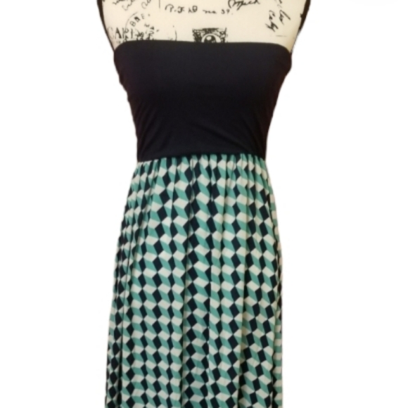 🧧Sis Sis Maxi Dress🧿 - Picture 5 of 8